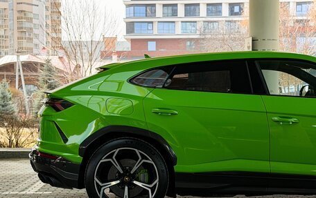Lamborghini Urus I, 2020 год, 24 000 000 рублей, 17 фотография