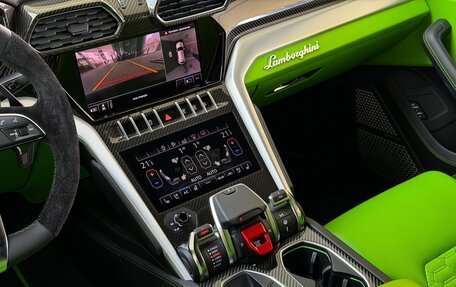 Lamborghini Urus I, 2020 год, 24 000 000 рублей, 27 фотография