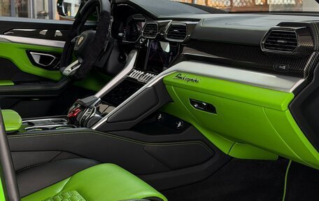 Lamborghini Urus I, 2020 год, 24 000 000 рублей, 32 фотография