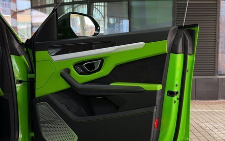 Lamborghini Urus I, 2020 год, 24 000 000 рублей, 31 фотография