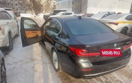 BMW 5 серия, 2021 год, 3 700 000 рублей, 2 фотография