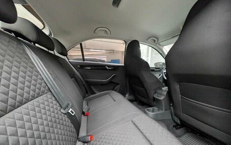 Skoda Rapid I, 2017 год, 1 365 000 рублей, 12 фотография