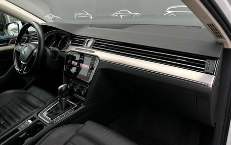 Volkswagen Passat B8 рестайлинг, 2018 год, 2 422 300 рублей, 8 фотография