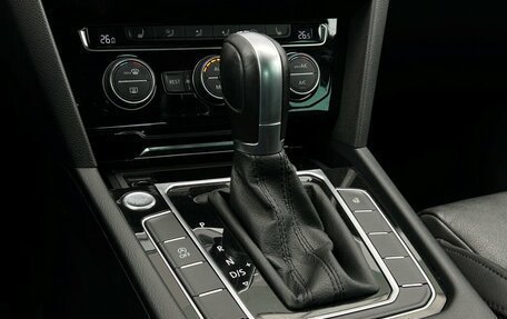 Volkswagen Passat B8 рестайлинг, 2018 год, 2 422 300 рублей, 16 фотография