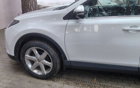 Toyota RAV4, 2019 год, 2 950 000 рублей, 15 фотография