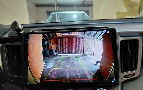 Toyota RAV4, 2019 год, 2 950 000 рублей, 19 фотография