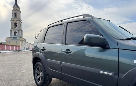 Chevrolet Niva I рестайлинг, 2018 год, 690 000 рублей, 15 фотография