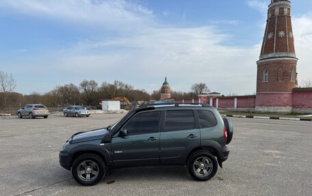 Chevrolet Niva I рестайлинг, 2018 год, 690 000 рублей, 11 фотография
