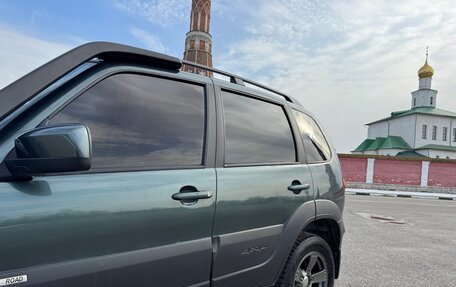 Chevrolet Niva I рестайлинг, 2018 год, 690 000 рублей, 16 фотография