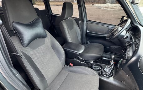 Chevrolet Niva I рестайлинг, 2018 год, 690 000 рублей, 20 фотография