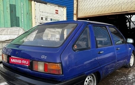 ИЖ 2126 «Ода», 2003 год, 160 000 рублей, 6 фотография