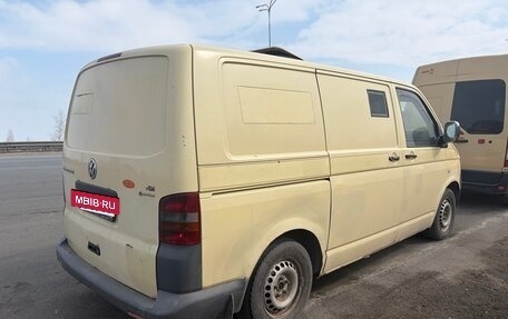 Volkswagen Caravelle T5, 2008 год, 650 000 рублей, 4 фотография