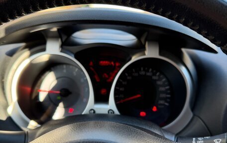 Nissan Juke II, 2012 год, 1 300 000 рублей, 14 фотография