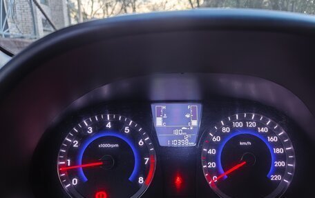 Hyundai Solaris II рестайлинг, 2014 год, 590 000 рублей, 9 фотография