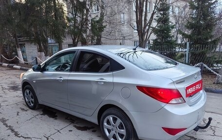 Hyundai Solaris II рестайлинг, 2014 год, 590 000 рублей, 3 фотография
