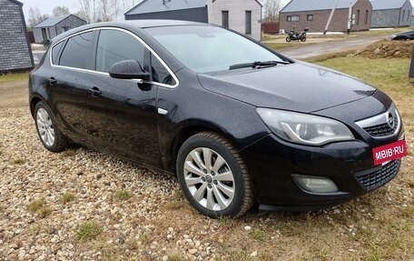 Opel Astra J, 2010 год, 550 000 рублей, 13 фотография