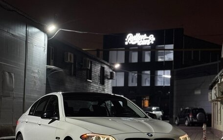 BMW 5 серия, 2013 год, 1 400 000 рублей, 1 фотография