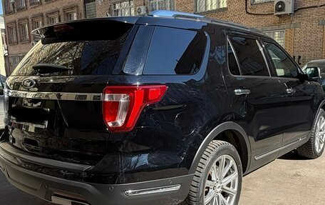 Ford Explorer VI, 2019 год, 4 200 000 рублей, 3 фотография