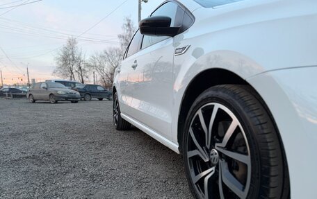 Volkswagen Polo VI (EU Market), 2018 год, 1 210 000 рублей, 32 фотография