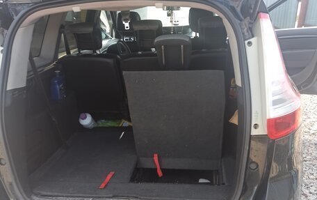 Renault Scenic III, 2012 год, 770 000 рублей, 16 фотография