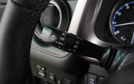 Toyota RAV4, 2016 год, 2 299 000 рублей, 15 фотография