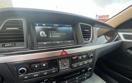 Hyundai Genesis II, 2016 год, 1 900 000 рублей, 2 фотография