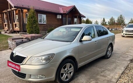 Skoda Octavia, 2011 год, 590 000 рублей, 2 фотография
