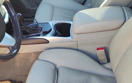 Cadillac SRX II рестайлинг, 2011 год, 1 390 000 рублей, 12 фотография