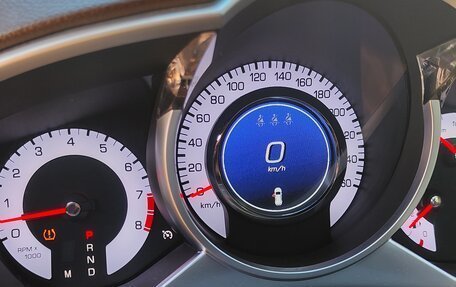 Cadillac SRX II рестайлинг, 2011 год, 1 390 000 рублей, 20 фотография