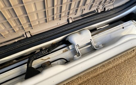 Toyota Land Cruiser 100 рестайлинг 2, 1999 год, 1 940 000 рублей, 28 фотография