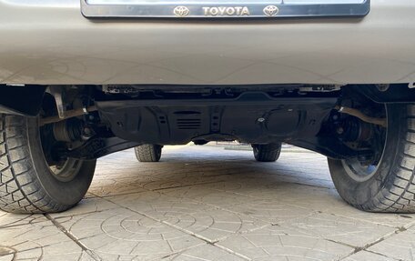 Toyota Land Cruiser 100 рестайлинг 2, 1999 год, 1 940 000 рублей, 36 фотография