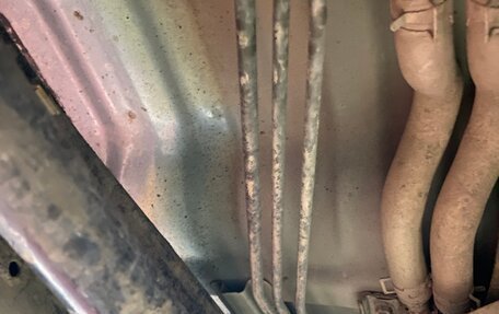 Toyota Land Cruiser 100 рестайлинг 2, 1999 год, 1 940 000 рублей, 38 фотография