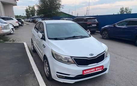 KIA Rio III рестайлинг, 2016 год, 1 000 000 рублей, 6 фотография
