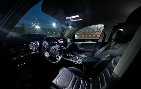 Volkswagen Touareg III, 2019 год, 3 800 000 рублей, 12 фотография