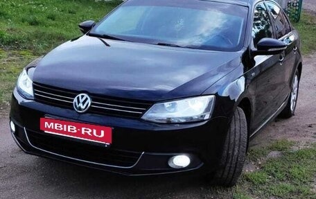 Volkswagen Jetta VI, 2013 год, 915 000 рублей, 17 фотография