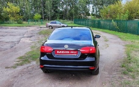 Volkswagen Jetta VI, 2013 год, 915 000 рублей, 29 фотография