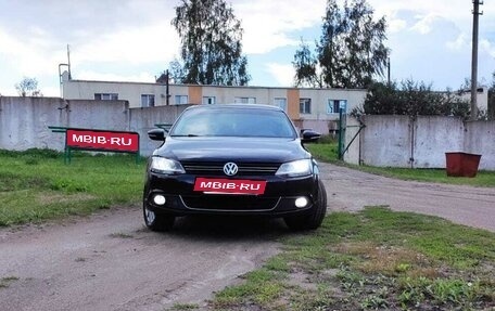 Volkswagen Jetta VI, 2013 год, 915 000 рублей, 21 фотография