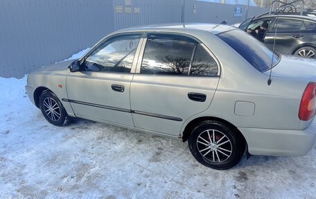 Hyundai Accent II, 2005 год, 350 000 рублей, 3 фотография