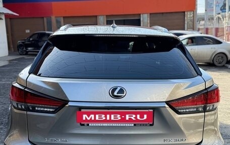 Lexus RX IV рестайлинг, 2021 год, 5 850 000 рублей, 5 фотография