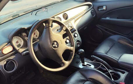 Mitsubishi Outlander III рестайлинг 3, 2006 год, 690 000 рублей, 9 фотография