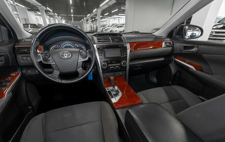 Toyota Camry, 2013 год, 1 590 000 рублей, 7 фотография
