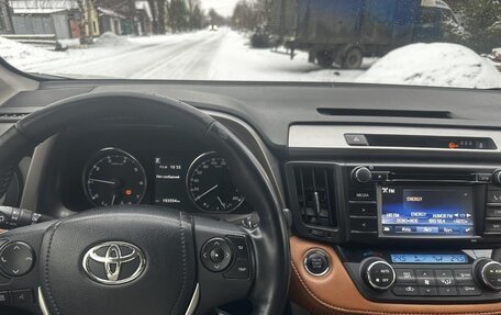 Toyota RAV4, 2016 год, 2 680 000 рублей, 9 фотография