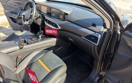 FAW Bestune T77, 2022 год, 1 630 000 рублей, 10 фотография