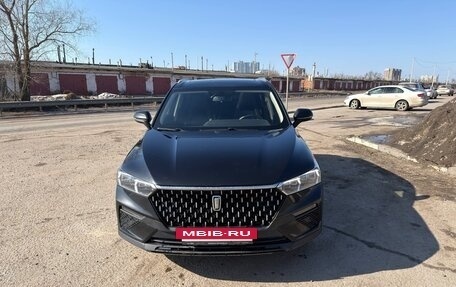 FAW Bestune T77, 2022 год, 1 630 000 рублей, 3 фотография