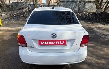 Volkswagen Polo VI (EU Market), 2013 год, 840 000 рублей, 2 фотография