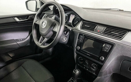 Skoda Rapid I, 2018 год, 1 247 000 рублей, 9 фотография