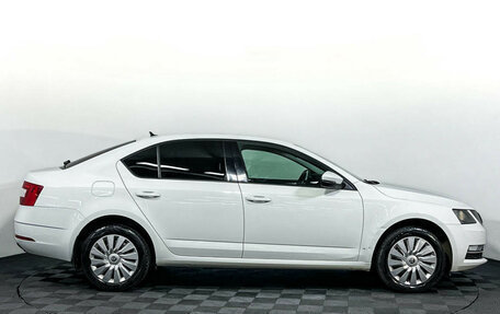 Skoda Octavia, 2018 год, 1 677 000 рублей, 4 фотография