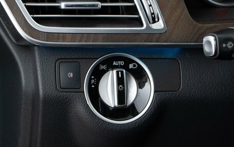 Mercedes-Benz E-Класс, 2014 год, 2 476 444 рублей, 17 фотография