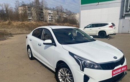 KIA Rio IV, 2020 год, 1 680 000 рублей, 1 фотография