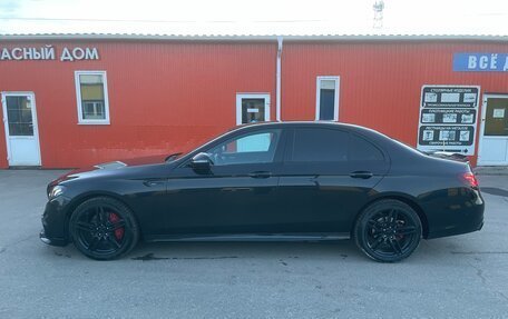 Mercedes-Benz E-Класс, 2018 год, 2 850 000 рублей, 6 фотография